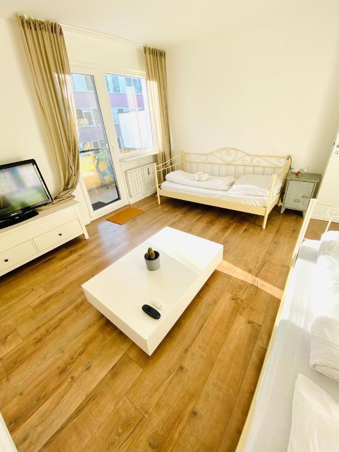 Zentral Gelegene 2 Zi. Wohnung Naehe Innenstadt/Hbf Wolfsburg Dış mekan fotoğraf